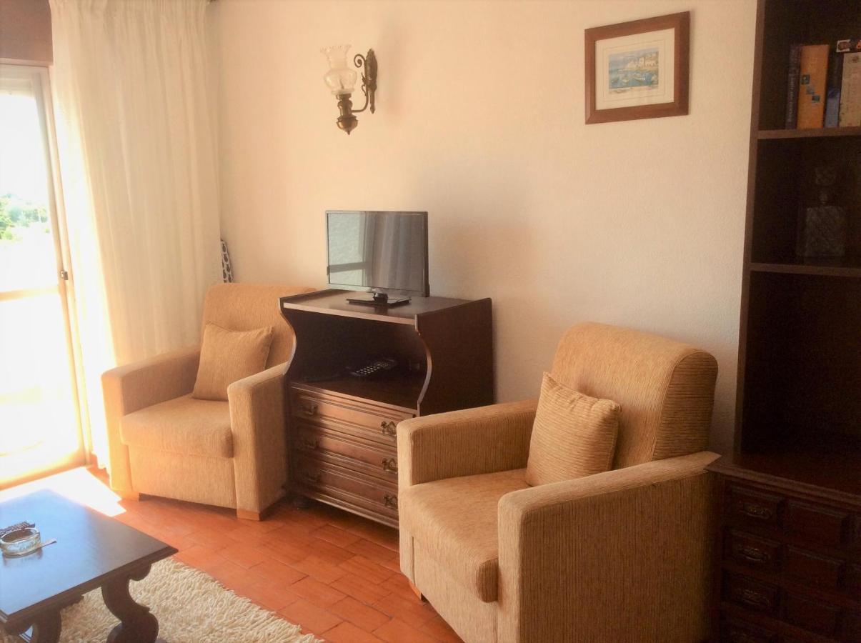 Apartamentos Salema Praia Club Екстериор снимка