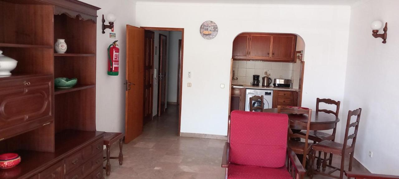 Apartamentos Salema Praia Club Екстериор снимка
