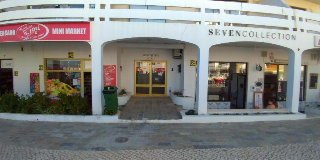 Apartamentos Salema Praia Club Екстериор снимка